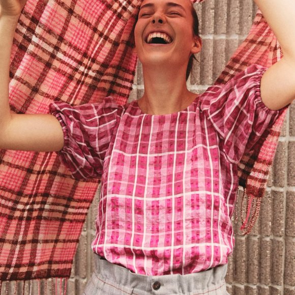 Plaid Puff-Sleeve Top - Picture 2 of 5